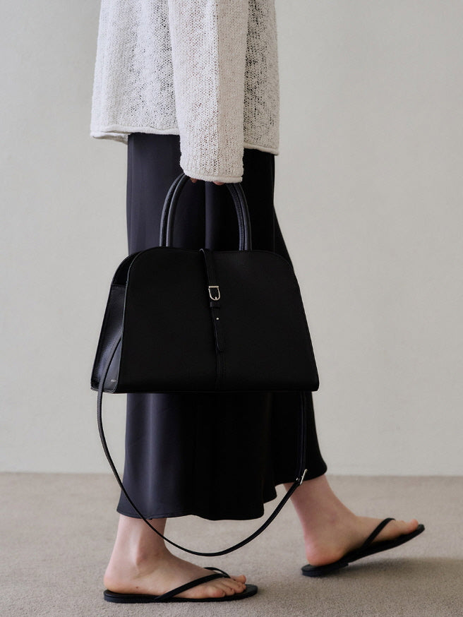 ブラン ミディアム バッグ (ブラック)