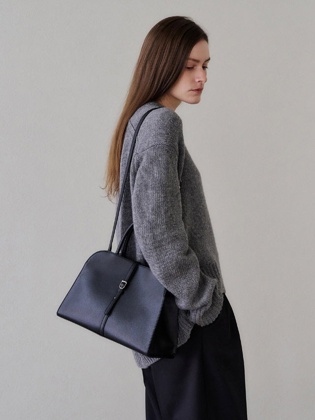 ブラン ミディアム バッグ (ブラック)