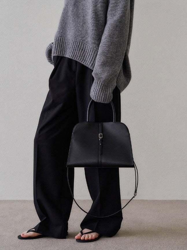 ブラン ミディアム バッグ (ブラック)