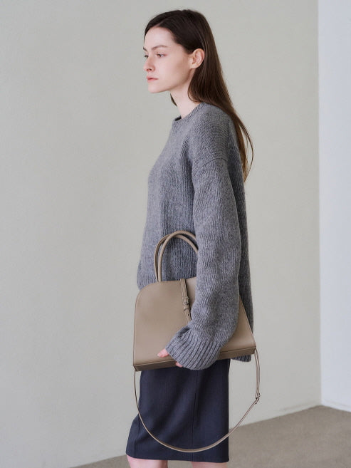 ブラン ミディアム バッグ (エトープ)