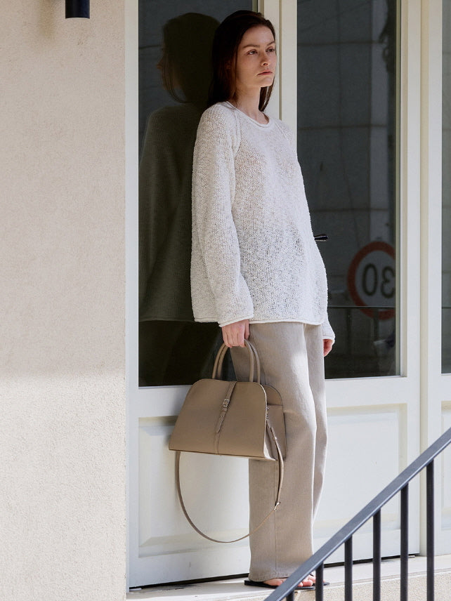 ブラン ミディアム バッグ (エトープ)