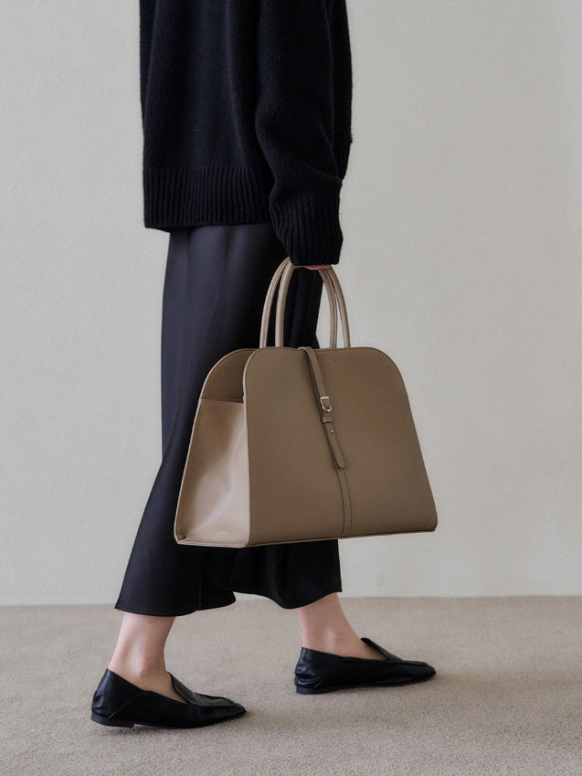 ブラン ラージ バッグ(エトープ)