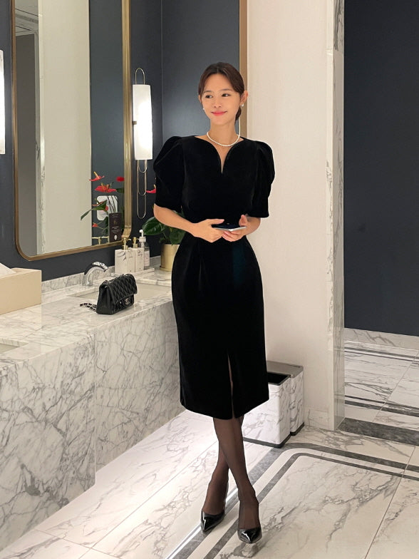 エレガントベルベット・パフスリーブミディドレス