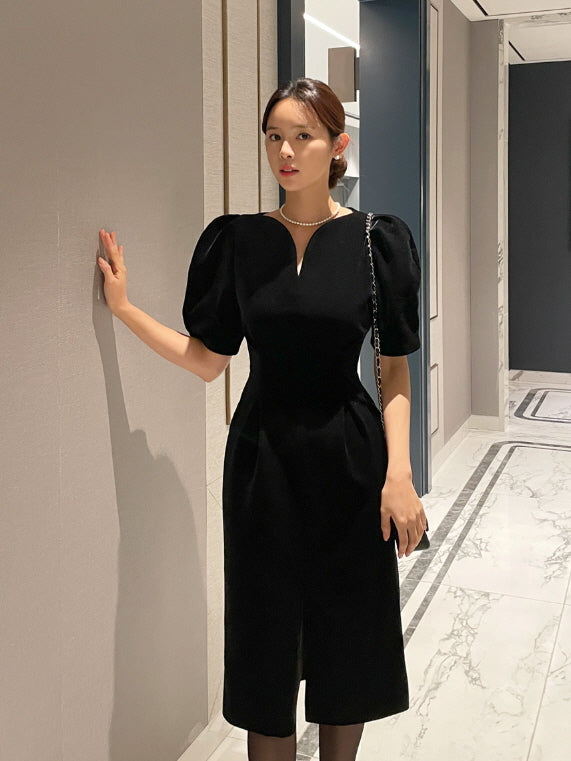 エレガントベルベット・パフスリーブミディドレス