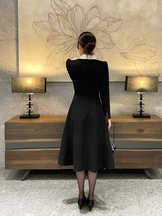 ブラックタイネック配色フレアドレス