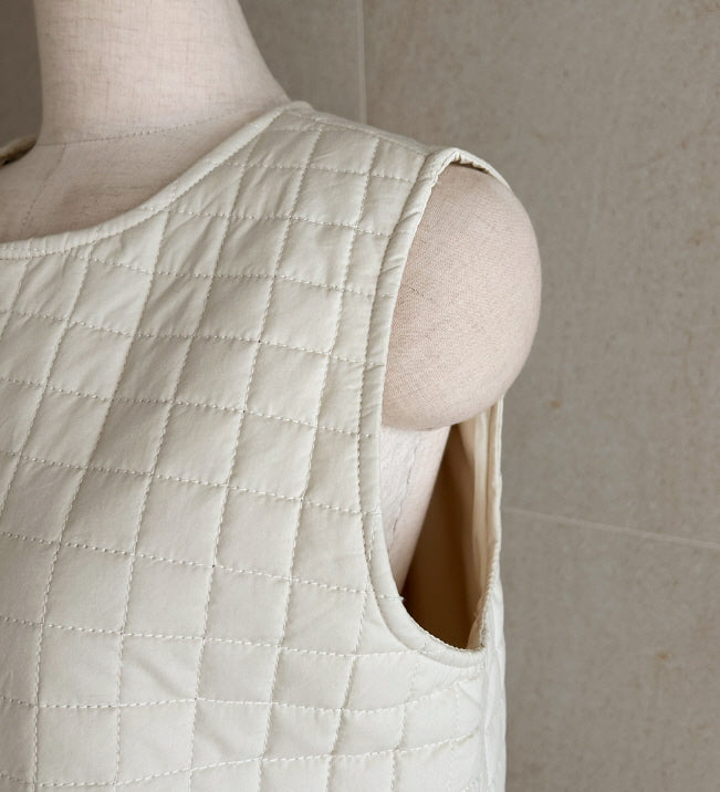 スクエアキルティング・ハートベルトワンピース(2color)